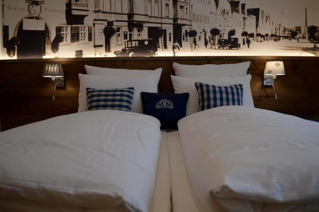 Hotel & Gaststaette Zum Erdinger Weissbraeu München Buitenkant foto