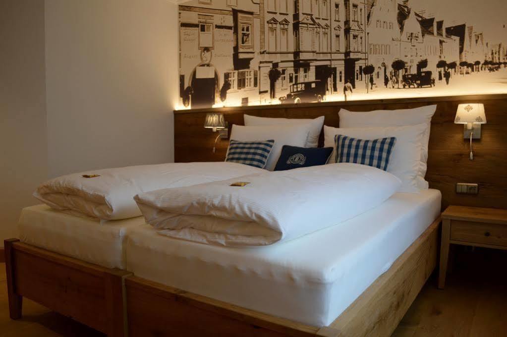 Hotel & Gaststaette Zum Erdinger Weissbraeu München Buitenkant foto