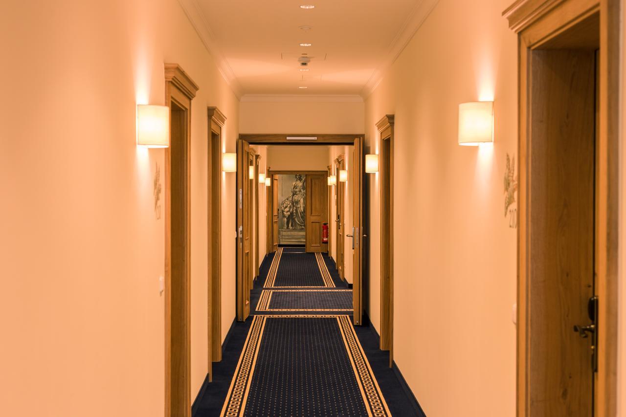 Hotel & Gaststaette Zum Erdinger Weissbraeu München Buitenkant foto