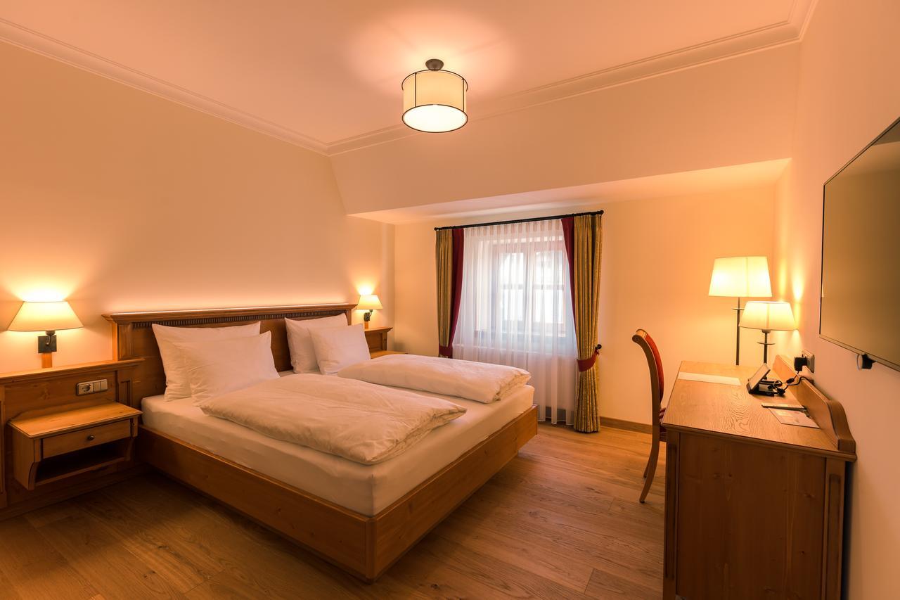 Hotel & Gaststaette Zum Erdinger Weissbraeu München Buitenkant foto