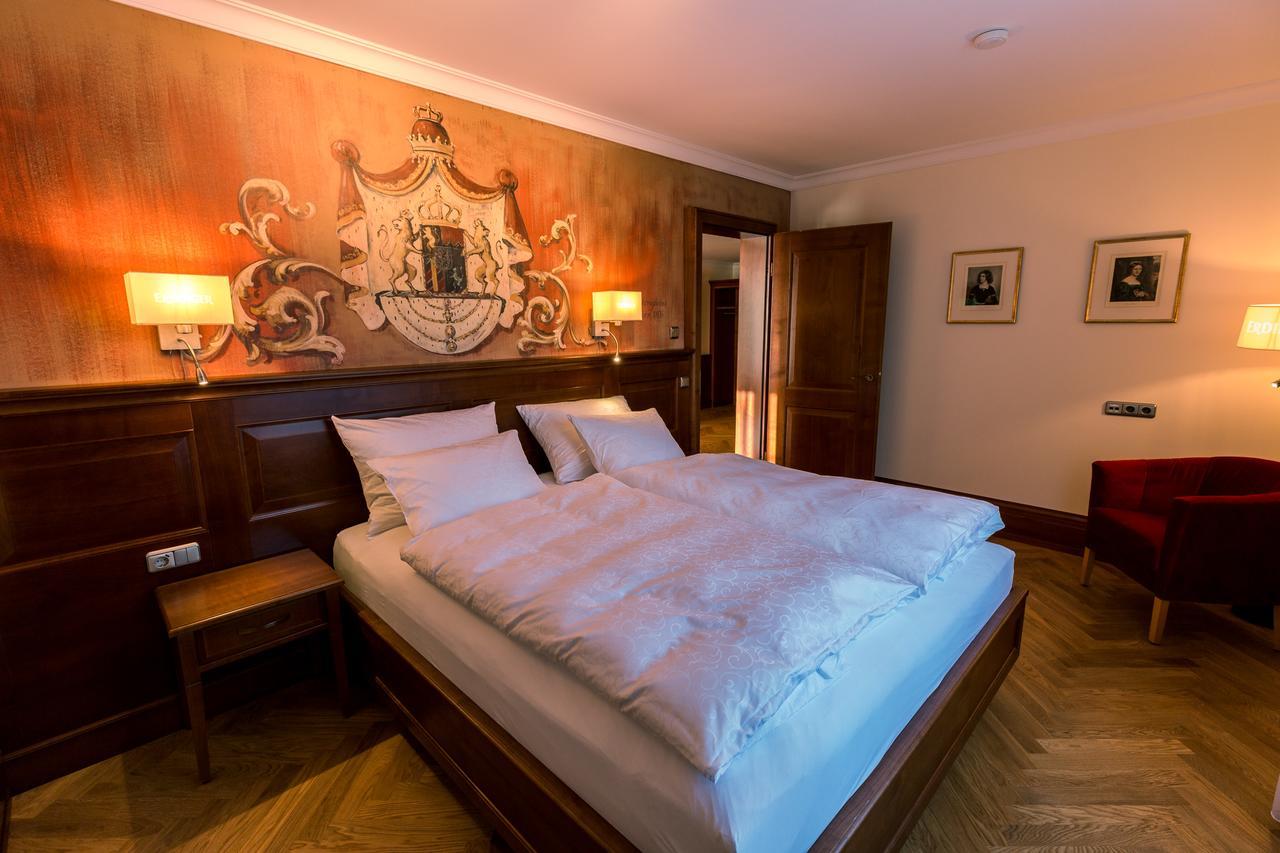 Hotel & Gaststaette Zum Erdinger Weissbraeu München Buitenkant foto