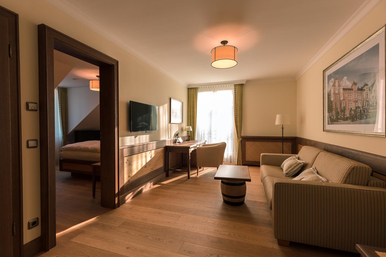 Hotel & Gaststaette Zum Erdinger Weissbraeu München Buitenkant foto
