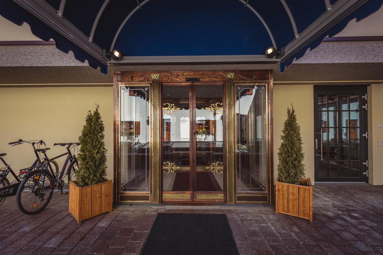 Hotel & Gaststaette Zum Erdinger Weissbraeu München Buitenkant foto